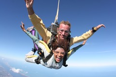 Palvelu: Tandem Skydive on Florida Coastline
